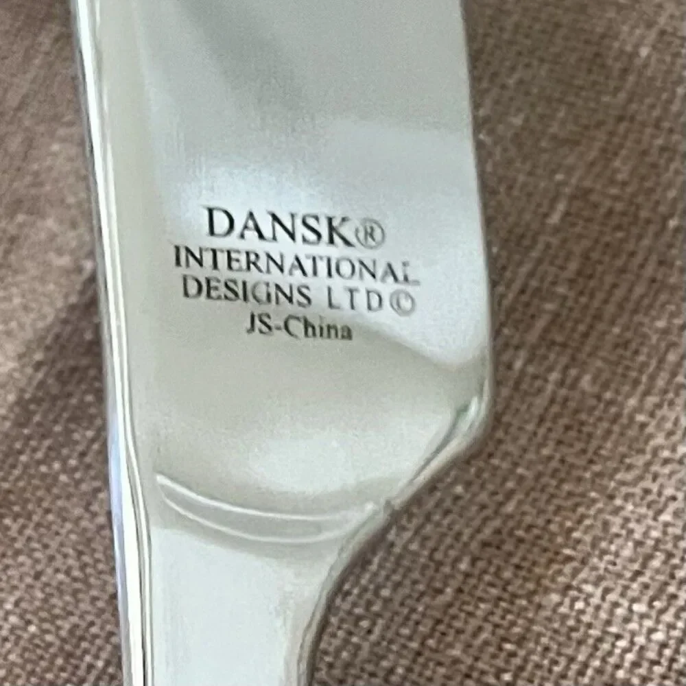 4 Dansk Dinner Knife Pearl-Gray Silicone Inlay Handle Stainless Modern Flatware